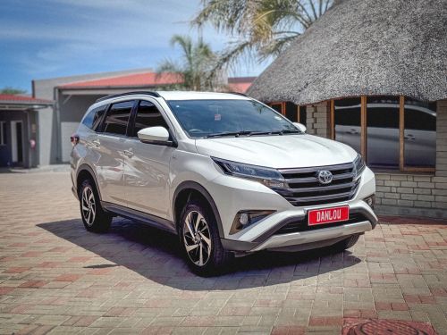 Pre-owned Toyota Rush 1.5 A/T for sale in 