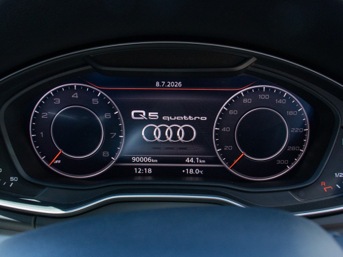 Audi Q5 2.0 TFSi S-Tronic Quattro Sport (45 TFSi) in Namibia