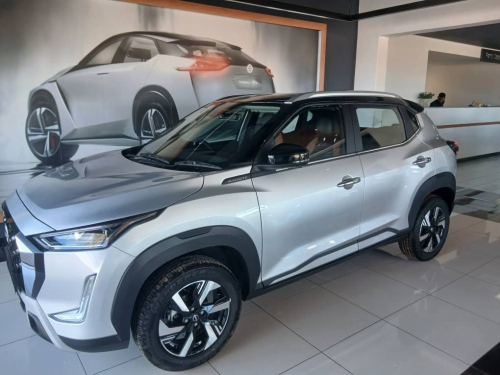 Nissan Magnite 1.0T Acenta CVT Plus in Namibia