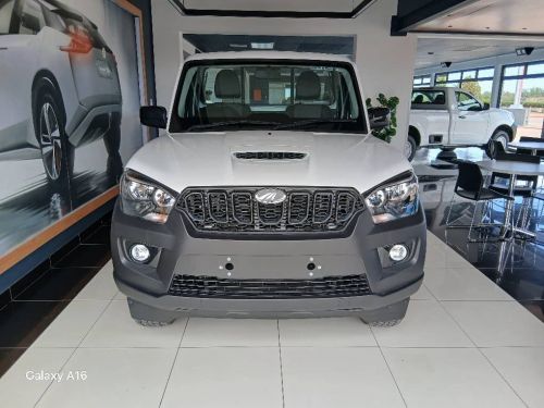 Pre-owned Mahindra S4 2.2 S/C 4x4 A/C for sale in 