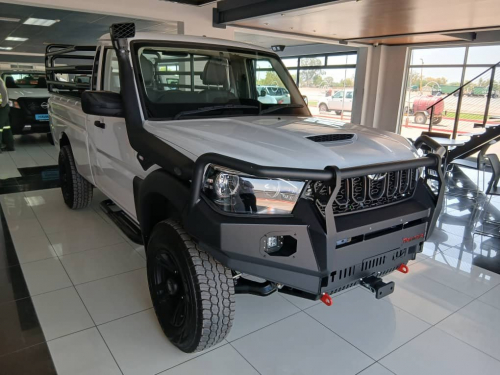 Mahindra PIK UP S4 2.2 4x4 S/C in Namibia