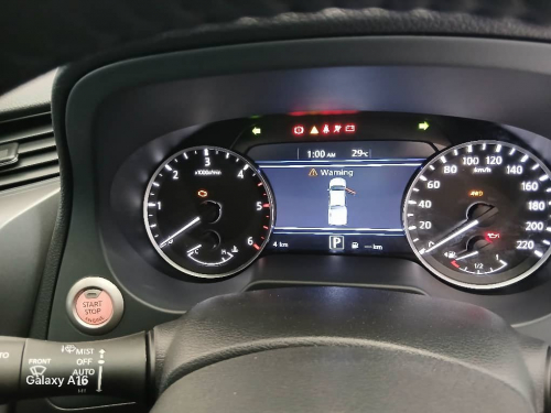 Nissan Navara 2.5d 4x4 Pro-4x D/C A/T in Namibia