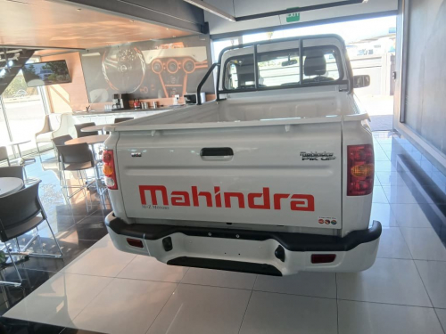 Mahindra S6 2.2 S/C 4x4 in Namibia