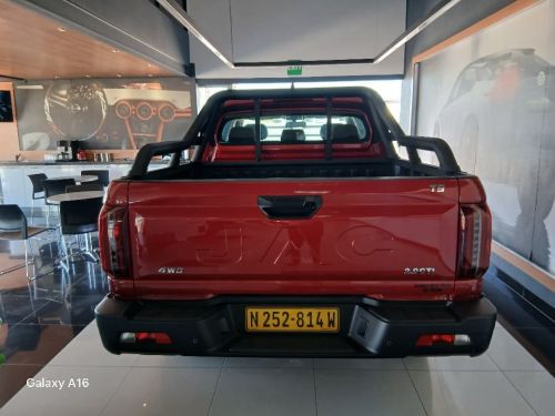 JAC JAC T9 Lux 2.0D 4x4 D/C A/T in Namibia
