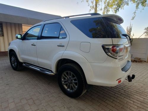Toyota Fortuner 3lt d4d limited edition in Namibia