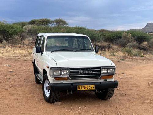 Toyota Land Cruiser FJ62 in Namibia